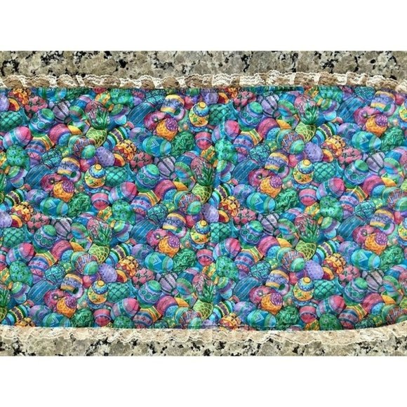 Vintage EASTER and CHRISTMAS Reversible TABLE RUNNER Oval with Lace Trim 41"x18" - Picture 7 of 11